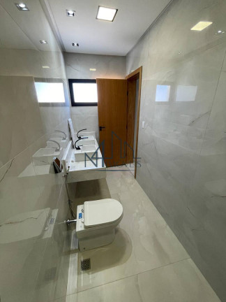 Imagem Sobrado com 3 Quartos à Venda, 322 m² em Residencial Parqville Jacarandá - Aparecida De Goiânia