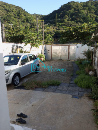 Imagem Casa com 2 Quartos à Venda, 75 m² em Centro - Mongaguá