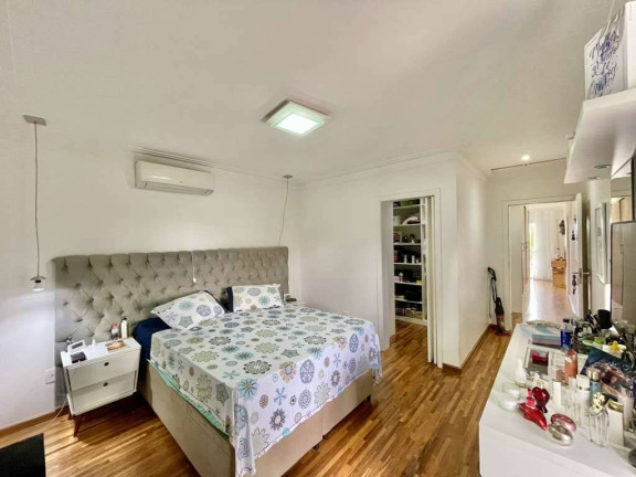 Imagem Casa com 4 Quartos à Venda, 287 m² em Granja Santa Maria - Carapicuíba Imagem Casa com 4 Quartos à Venda, 287 m² em Granja Santa Maria - Carapicuíba