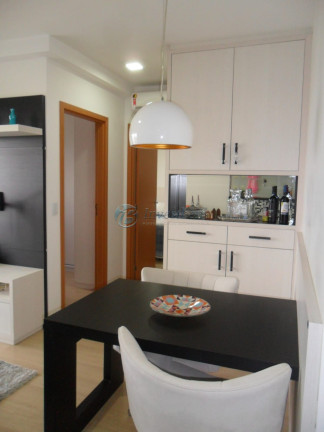 Imagem Apartamento com 2 Quartos à Venda, 52 m² em Capão Raso - Curitiba Imagem Apartamento com 2 Quartos à Venda, 52 m² em Capão Raso - Curitiba