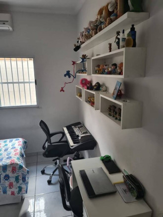 Imagem Casa com 3 Quartos à Venda, 212 m² em Nova Mirim - Praia Grande Imagem Casa com 3 Quartos à Venda, 212 m² em Nova Mirim - Praia Grande
