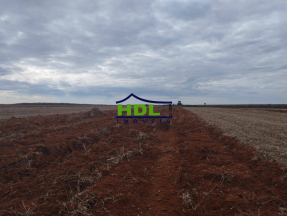Imagem Fazenda à Venda, 487 m² em Hidrolândia Imagem Fazenda à Venda, 487 m² em Hidrolândia