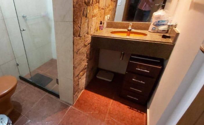 Imagem Casa com 5 Quartos à Venda, 1.000 m² em Fradinhos - Vitória Imagem Casa com 5 Quartos à Venda, 1.000 m² em Fradinhos - Vitória