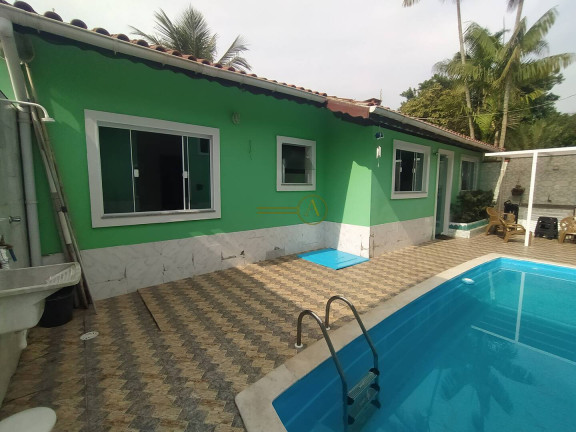 Imagem Casa com 3 Quartos à Venda, 360 m² em Balneário Stella Maris - Peruíbe Imagem Casa com 3 Quartos à Venda, 360 m² em Balneário Stella Maris - Peruíbe