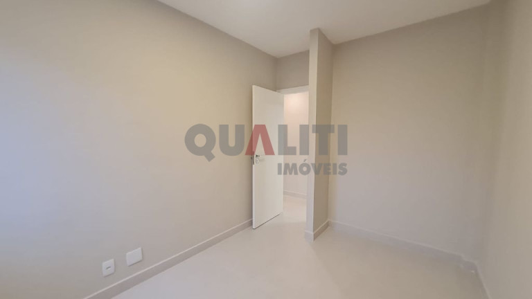Imagem Apartamento com 3 Quartos à Venda, 86 m² em Moema - São Paulo