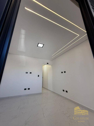 Imagem Sobrado com 4 Quartos à Venda, 204 m² em Boqueirão - Praia Grande