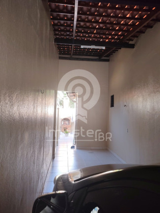 Imagem Casa com 2 Quartos à Venda,  em Lagoa Redonda - Fortaleza