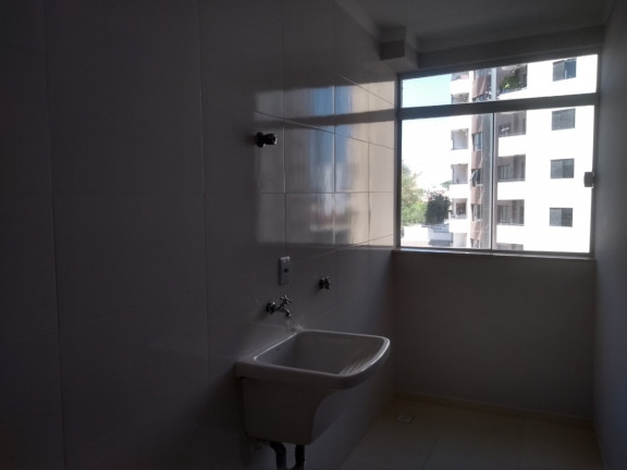 Imagem Apartamento com 2 Quartos à Venda,  em Bauru