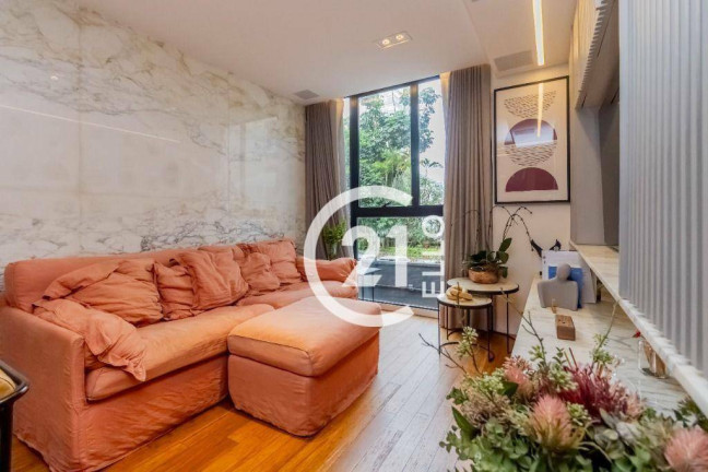 Imagem Casa com 1 Quarto à Venda, 138 m² em Itaim - São Paulo Imagem Casa com 1 Quarto à Venda, 138 m² em Itaim - São Paulo