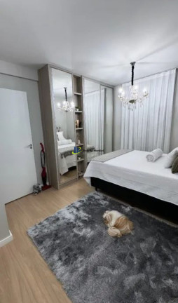 Imagem Apartamento com 1 Quarto à Venda, 45 m² em Centro - Camboriú