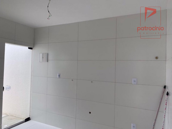 Imagem Casa com 3 Quartos à Venda, 94 m² em Nova Esperança - Feira De Santana
