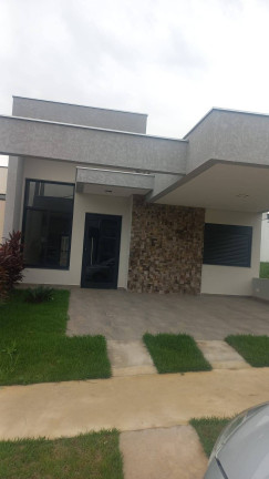 Casa com 3 Quartos à Venda,  em Horto Florestal - Sorocaba