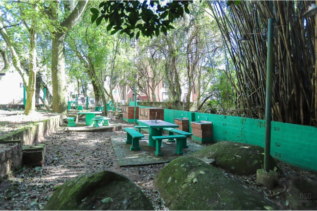 Imagem Imóvel com 2 Quartos à Venda, 55 m² em Cavalhada - Porto Alegre