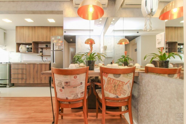 Imagem Imóvel com 2 Quartos à Venda, 58 m² em Vila Nova - Porto Alegre Imagem Imóvel com 2 Quartos à Venda, 58 m² em Vila Nova - Porto Alegre