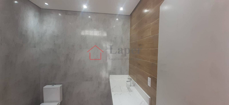 Imagem Sobrado com 3 Quartos à Venda, 250 m² em Vila Monumento - São Paulo