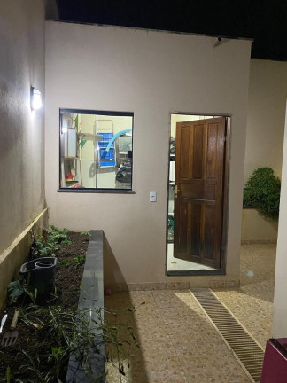 Imagem Casa com 4 Quartos à Venda, 300 m² em Perocão - Guarapari