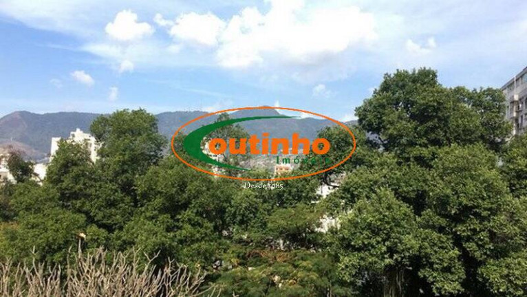 Imagem Casa com 4 Quartos à Venda, 575 m² em Grajaú - Rio De Janeiro Imagem Casa com 4 Quartos à Venda, 575 m² em Grajaú - Rio De Janeiro