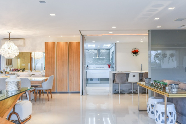 Imagem Apartamento com 3 Quartos à Venda, 244 m² em Vila Nova Conceição - São Paulo Imagem Apartamento com 3 Quartos à Venda, 244 m² em Vila Nova Conceição - São Paulo