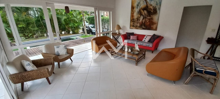 Imagem Casa com 5 Quartos à Venda, 480 m² em Toque-toque Pequeno - São Sebastião Imagem Casa com 5 Quartos à Venda, 480 m² em Toque-toque Pequeno - São Sebastião