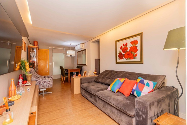 Imagem Apartamento com 3 Quartos à Venda, 84 m² em Passo Da Areia - Porto Alegre