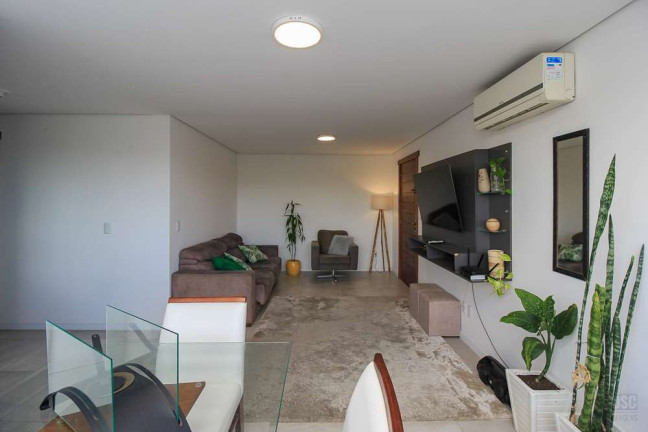 Imagem Imóvel com 2 Quartos à Venda,  em Santa Maria Goretti - Porto Alegre
