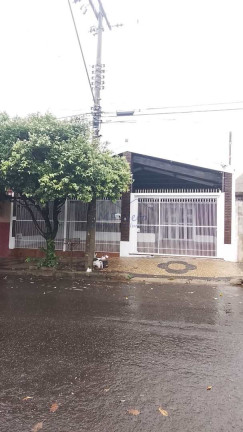 Imagem Casa com 3 Quartos à Venda, 300 m² em Vila Pinheiro - Pirassununga Imagem Casa com 3 Quartos à Venda, 300 m² em Vila Pinheiro - Pirassununga