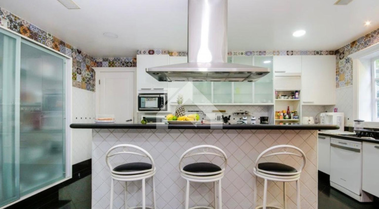 Imagem Casa de Condomínio com 6 Quartos à Venda, 960 m² em Alphaville Residencial Plus - Barueri Imagem Casa de Condomínio com 6 Quartos à Venda, 960 m² em Alphaville Residencial Plus - Barueri