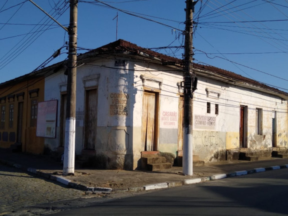 Imagem Galpão à Venda, 1.310 m² em Jardim Boa Vista - Pindamonhangaba Imagem Galpão à Venda, 1.310 m² em Jardim Boa Vista - Pindamonhangaba