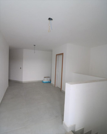 Imagem Imóvel com 2 Quartos à Venda, 131 m² em Canto Do Forte - Praia Grande Imagem Imóvel com 2 Quartos à Venda, 131 m² em Canto Do Forte - Praia Grande