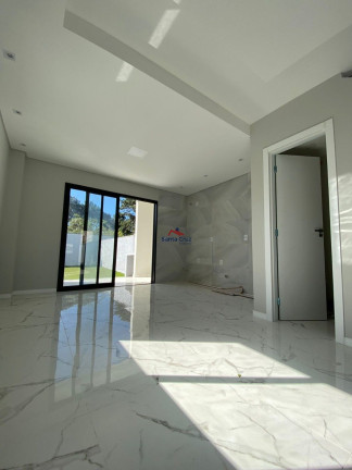 Imagem Sobrado com 2 Quartos à Venda, 120 m² em São João Do Rio Vermelho - Florianópolis Imagem Sobrado com 2 Quartos à Venda, 120 m² em São João Do Rio Vermelho - Florianópolis