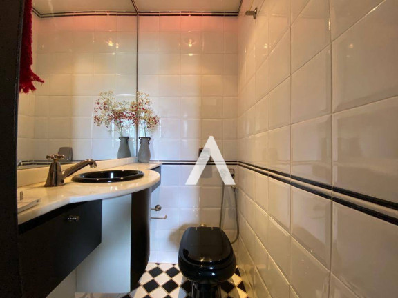 Imagem Casa com 4 Quartos à Venda, 75 m² em Taumaturgo - Teresópolis