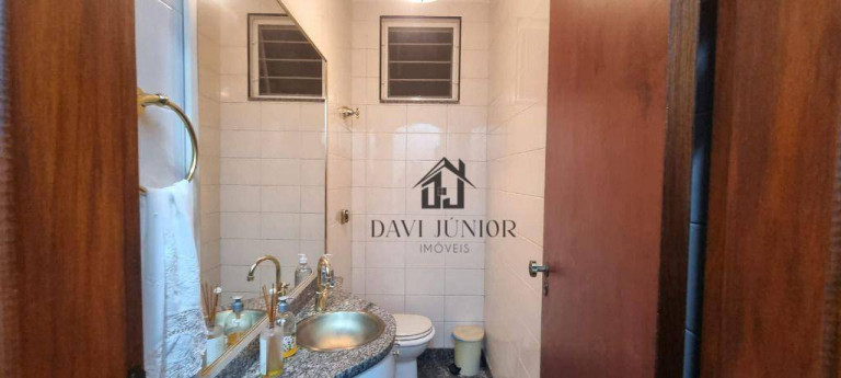 Imagem Casa com 3 Quartos à Venda, 275 m² em Vila Trujillo - Sorocaba Imagem Casa com 3 Quartos à Venda, 275 m² em Vila Trujillo - Sorocaba