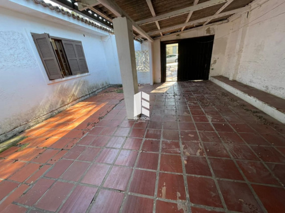 Imagem Casa com 3 Quartos à Venda, 360 m² em Patronato - Santa Maria