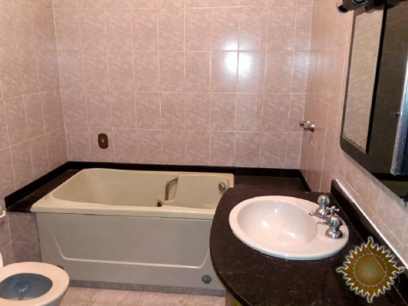 Imagem Casa com 4 Quartos à Venda, 280 m² em Centro - Tremembé Imagem Casa com 4 Quartos à Venda, 280 m² em Centro - Tremembé
