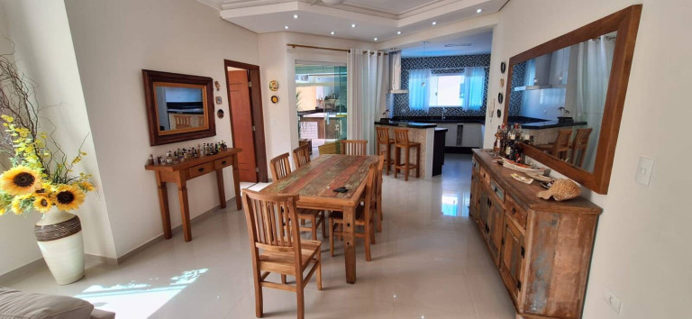 Imagem Casa com 4 Quartos à Venda, 323 m² em Cidade Nova Peruibe - Peruíbe Imagem Casa com 4 Quartos à Venda, 323 m² em Cidade Nova Peruibe - Peruíbe
