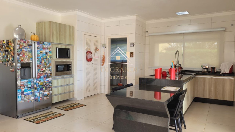 Imagem Casa com 6 Quartos à Venda, 529 m² em Alpes De Guararema - Guararema