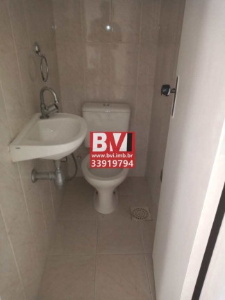 Imagem Casa com 2 Quartos à Venda, 56 m² em Irajá - Rio De Janeiro Imagem Casa com 2 Quartos à Venda, 56 m² em Irajá - Rio De Janeiro