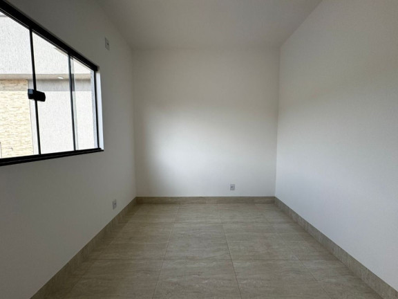 Imagem Casa com 3 Quartos à Venda, 127 m² em Residencial Santa Fé I - Goiânia
