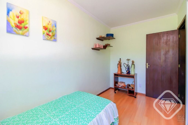 Imagem Casa com 3 Quartos à Venda, 198 m² em Cavalhada - Porto Alegre