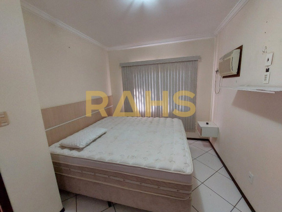 Imagem Casa com 3 Quartos à Venda, 110 m² em Vila Nova - Joinville Imagem Casa com 3 Quartos à Venda, 110 m² em Vila Nova - Joinville