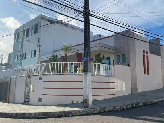 Imagem Casa com 3 Quartos à Venda, 300 m² em Jabotiana - Aracaju Imagem Casa com 3 Quartos à Venda, 300 m² em Jabotiana - Aracaju