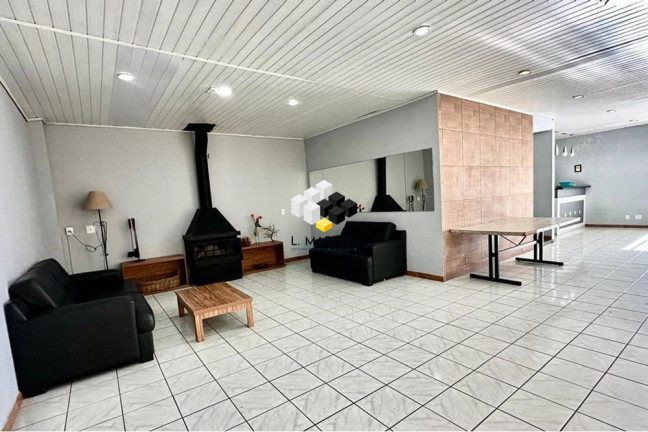 Imagem Apartamento com 3 Quartos à Venda, 108 m² em São Sebastião - Porto Alegre Imagem Apartamento com 3 Quartos à Venda, 108 m² em São Sebastião - Porto Alegre