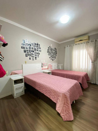 Imagem Casa com 3 Quartos à Venda, 176 m² em Czerniewicz - Jaraguá Do Sul