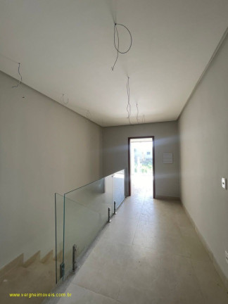 Imagem Imóvel com 4 Quartos à Venda, 220 m² em Catu De Abrantes (abrantes) - Camaçari Imagem Imóvel com 4 Quartos à Venda, 220 m² em Catu De Abrantes (abrantes) - Camaçari