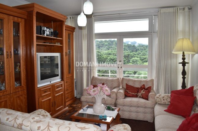 Imagem Imóvel com 2 Quartos à Venda, 93 m² em Região De Capivari - Campos Do Jordão Imagem Imóvel com 2 Quartos à Venda, 93 m² em Região De Capivari - Campos Do Jordão