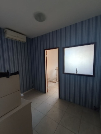 Imóvel Comercial à Venda, 30 m² em Santa Lúcia - Vitória