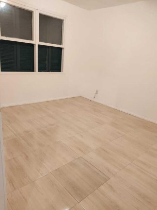 Imagem Apartamento com 2 Quartos à Venda, 50 m² em Parque Dos Maias - Porto Alegre Imagem Apartamento com 2 Quartos à Venda, 50 m² em Parque Dos Maias - Porto Alegre
