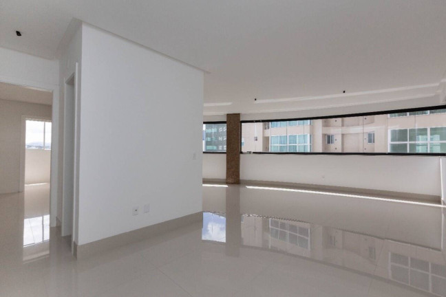 Imagem Apartamento com 4 Quartos à Venda, 150 m² em Centro - Balneário Camboriú Imagem Apartamento com 4 Quartos à Venda, 150 m² em Centro - Balneário Camboriú