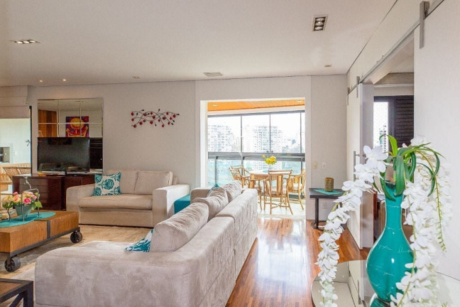 Imagem Apartamento com 3 Quartos à Venda, 215 m² em Panamby - São Paulo Imagem Apartamento com 3 Quartos à Venda, 215 m² em Panamby - São Paulo