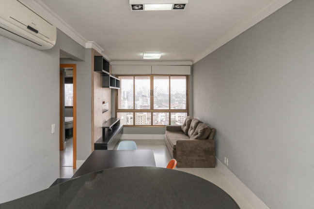 Imagem Apartamento com 2 Quartos à Venda, 67 m² em Passo Da Areia - Porto Alegre